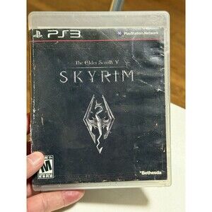 The Elder Scrolls V: Skyrim Complete Edition PS3 2011 - Good Condition No Manual